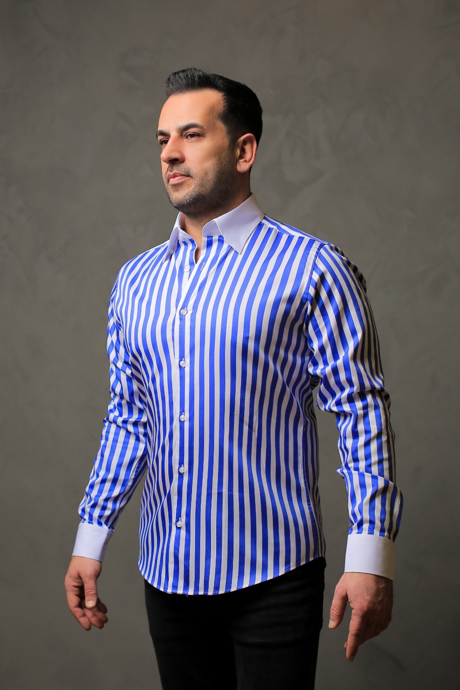 %100 Pamuk Saten Manşet Mavi Çizgili Slim Fit Gömlek  - S BE6V